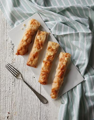 Glütensiz Peynirli Börek